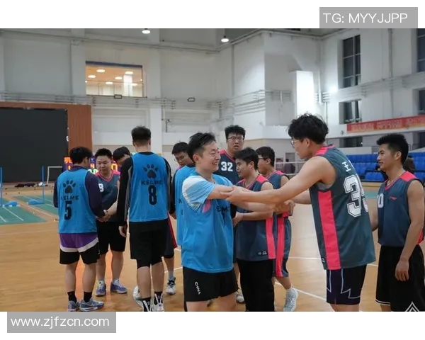 2025年海口龙华区“工会杯”员工羽毛球赛闭幕